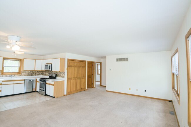 Building Photo - 201 Chesterton Blvd