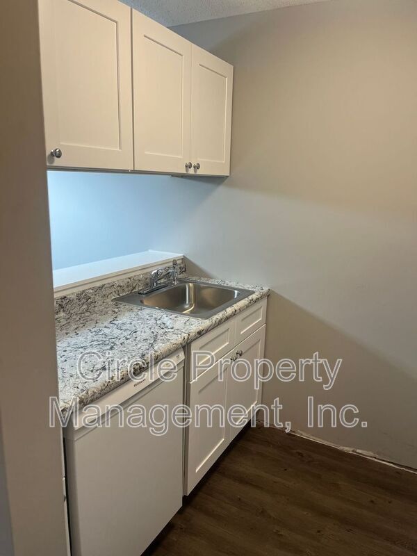 Building Photo - 4019 Hunters Ridge Dr SW