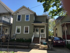 Building Photo - 114 S Bassett St