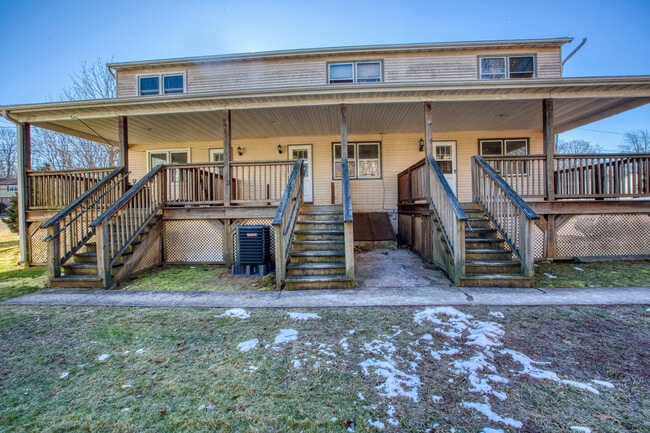 Building Photo - 72 Caesar Dr