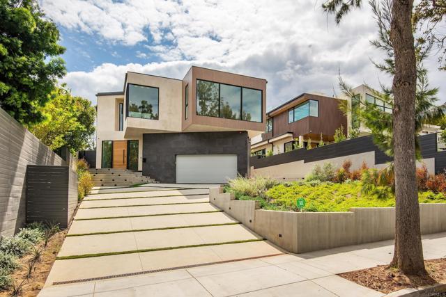 Building Photo - 1030 Centinela Ave