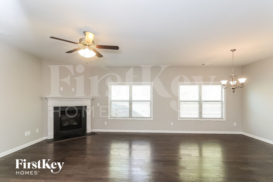 Building Photo - 4930 Whisper Creek Ct