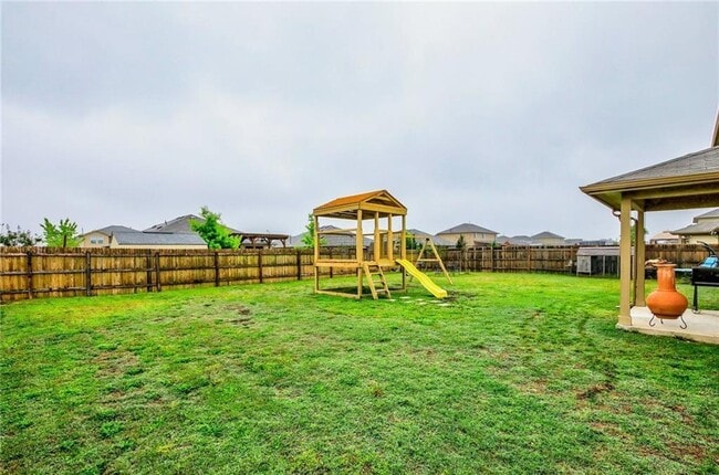 Building Photo - 514 Luna Vista Dr