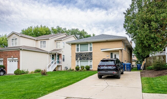 Building Photo - 4911 Spencer Ave