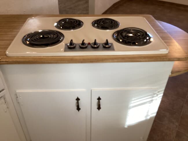 Building Photo - 487 W San Jose Ave