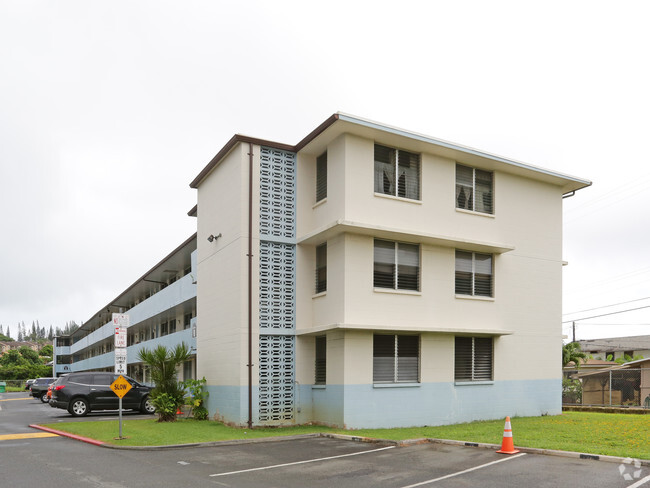 Building Photo - Kilohana
