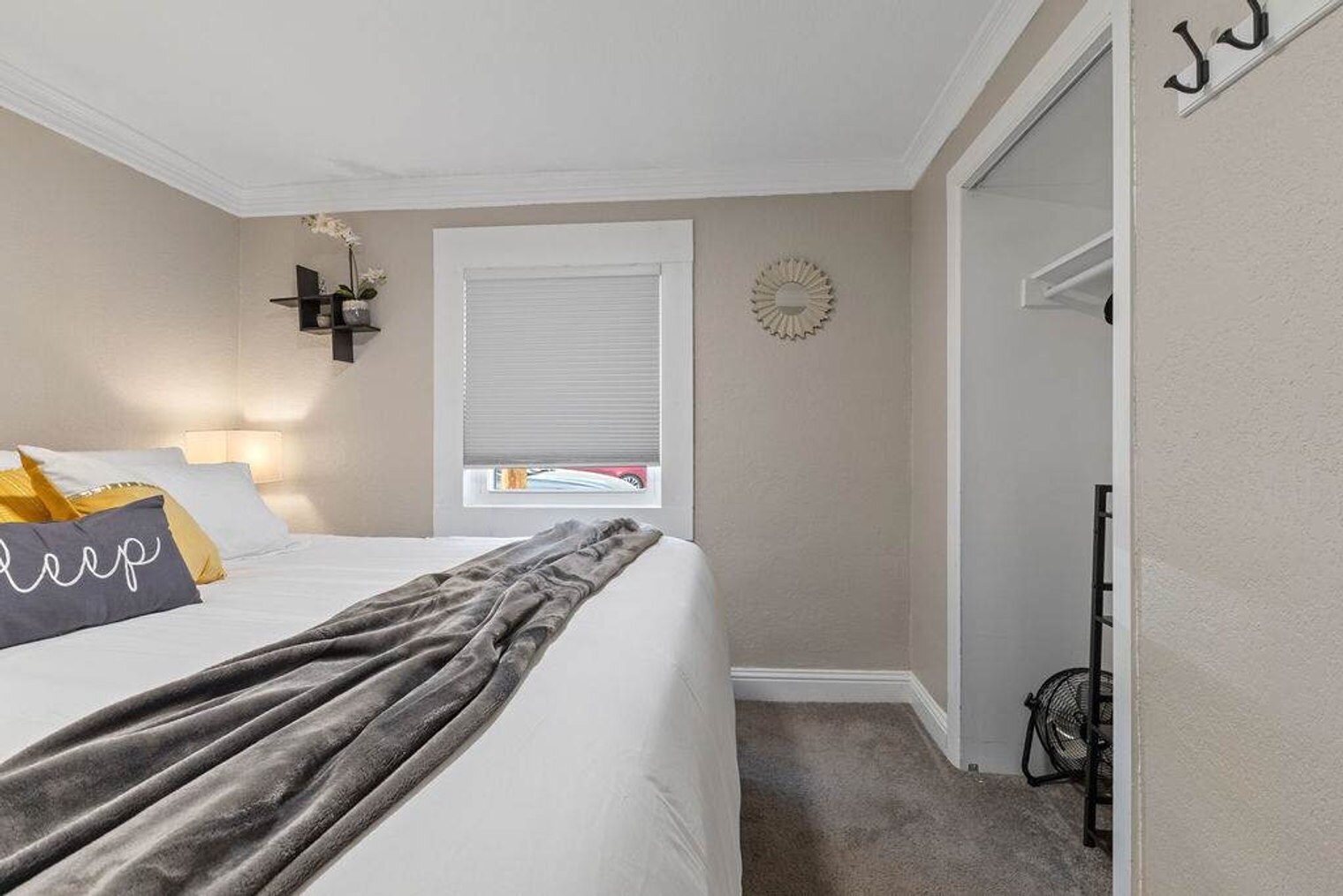 Building Photo - 2490 Main St