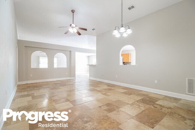 Building Photo - 4429 Pembridge Ave