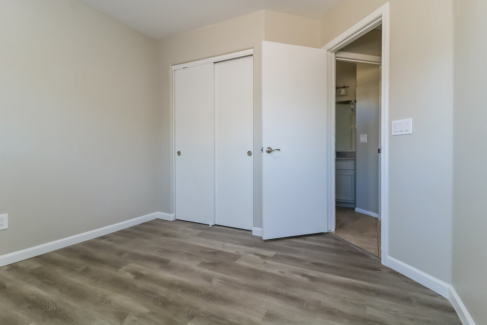 Building Photo - 12508 W Windsor Blvd