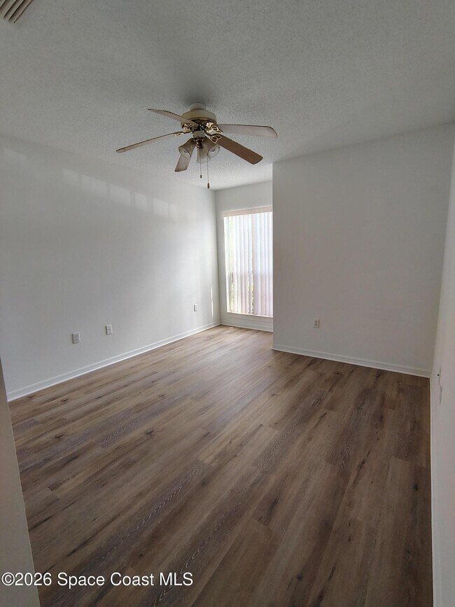 Building Photo - 7030 US-1
