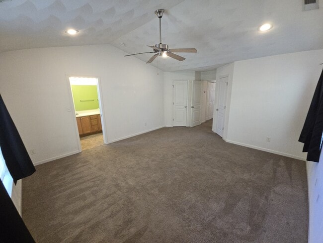 Building Photo - 1170 Gunn Hall Dr