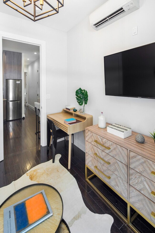 Building Photo - 30 NY-25