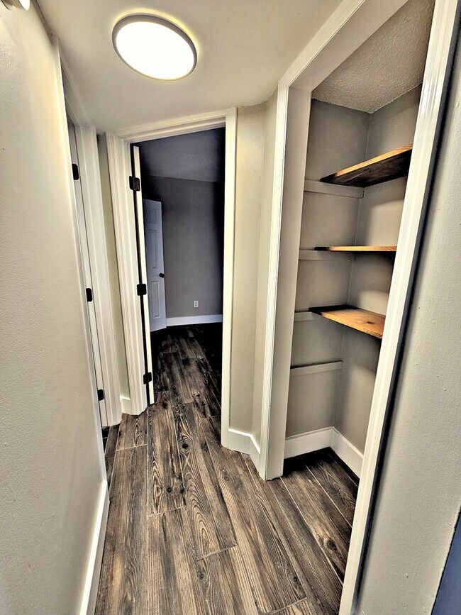Building Photo - Apartment 2BR/1BA Decatur SW
