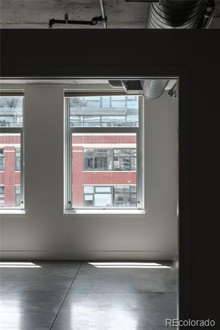 Building Photo - 1610 Little Raven St