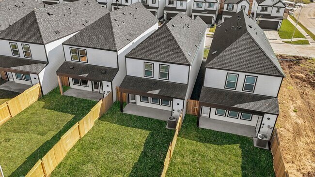Building Photo - 12236 City Rose Ct