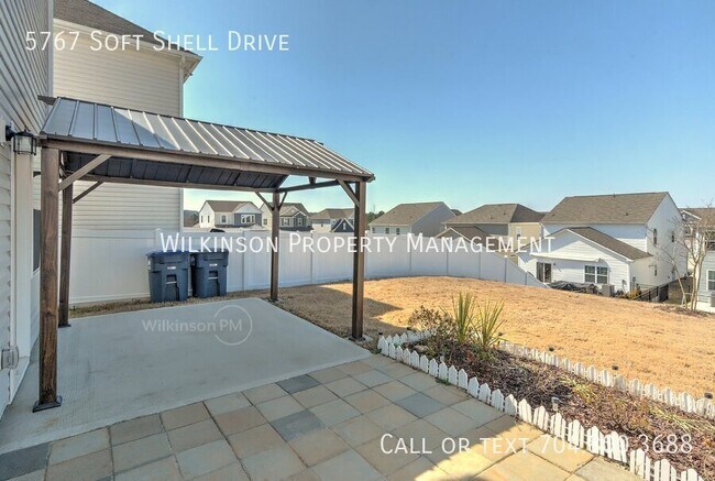 Building Photo - 5767 Soft Shell Dr