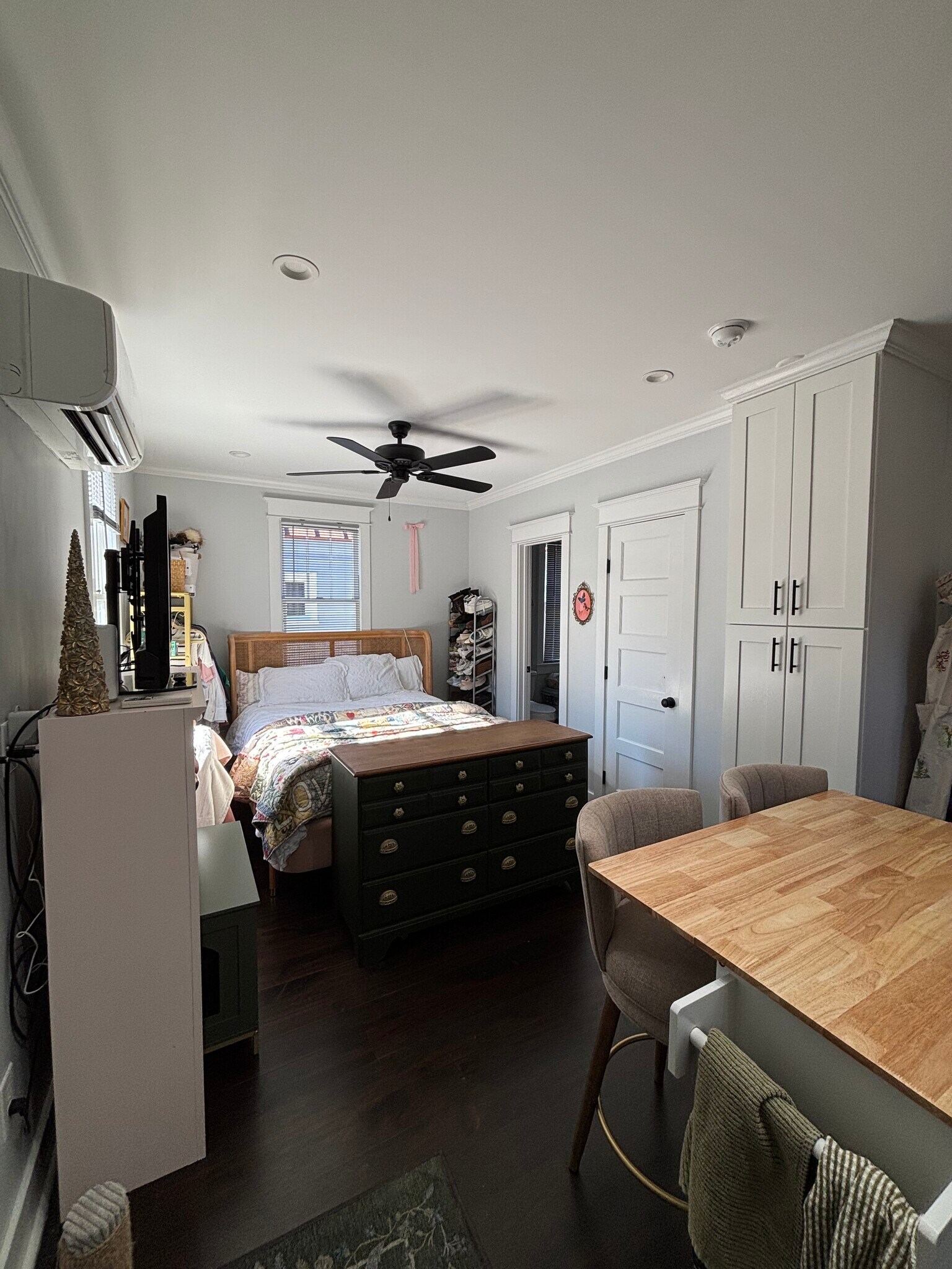 Building Photo - 25 Kennedy St