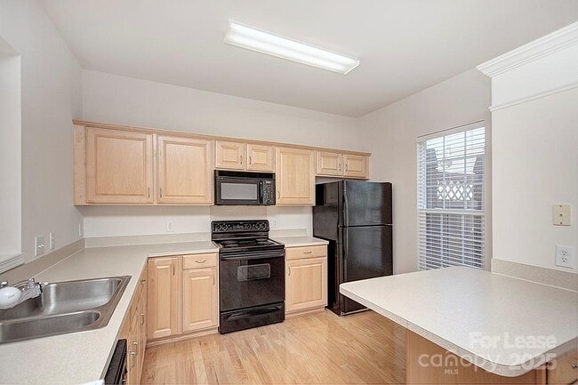 Building Photo - 5308 Dockery Dr