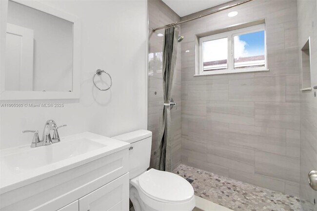 Building Photo - 25450 SW 107th Ave