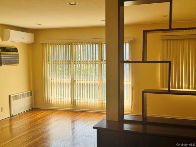 Building Photo - 199-28 24th Ave