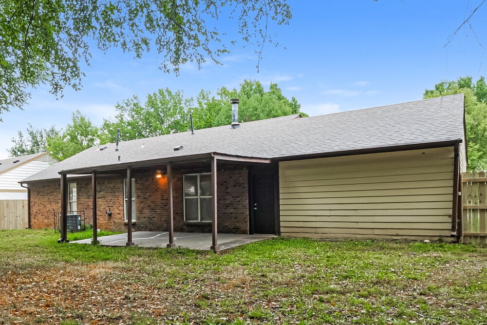 Building Photo - 6635 Dunbarton Dr