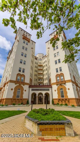 Building Photo - 400 Deal Lake Dr