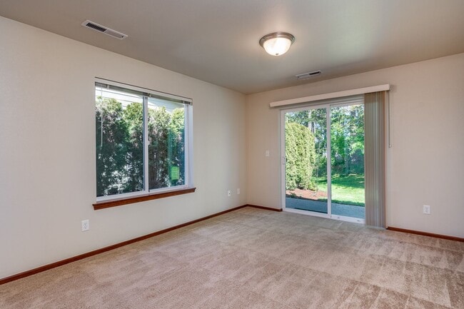 Building Photo - 2 Bed 2 Bath Home - 55+ Community Only