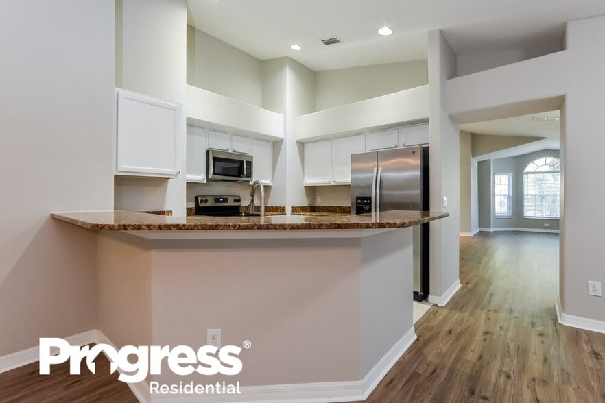 Building Photo - 4926 Walnut Ridge Dr