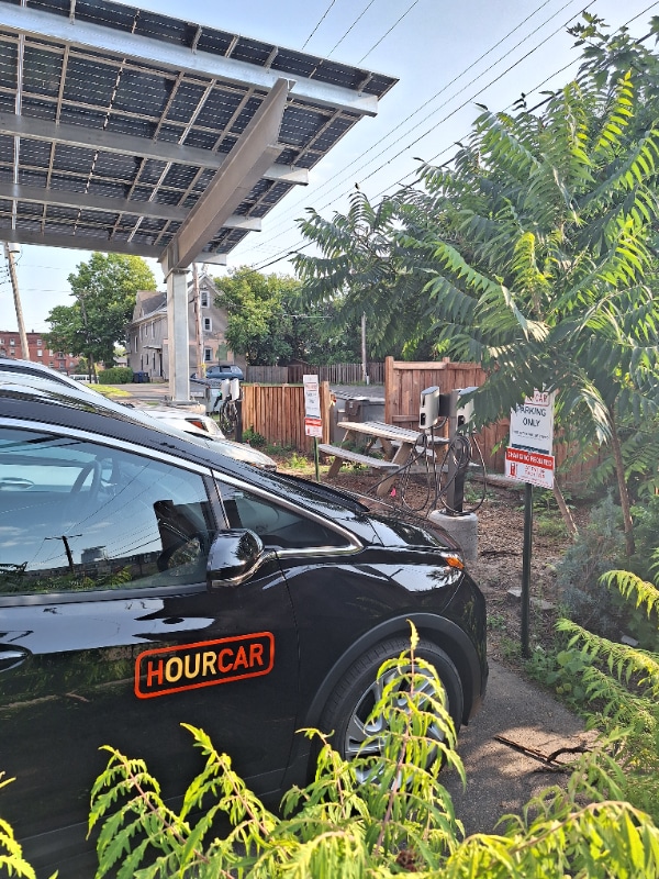 Building Photo - 1600 Park Ave