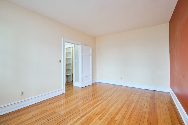 Building Photo - 3420 16th St NW