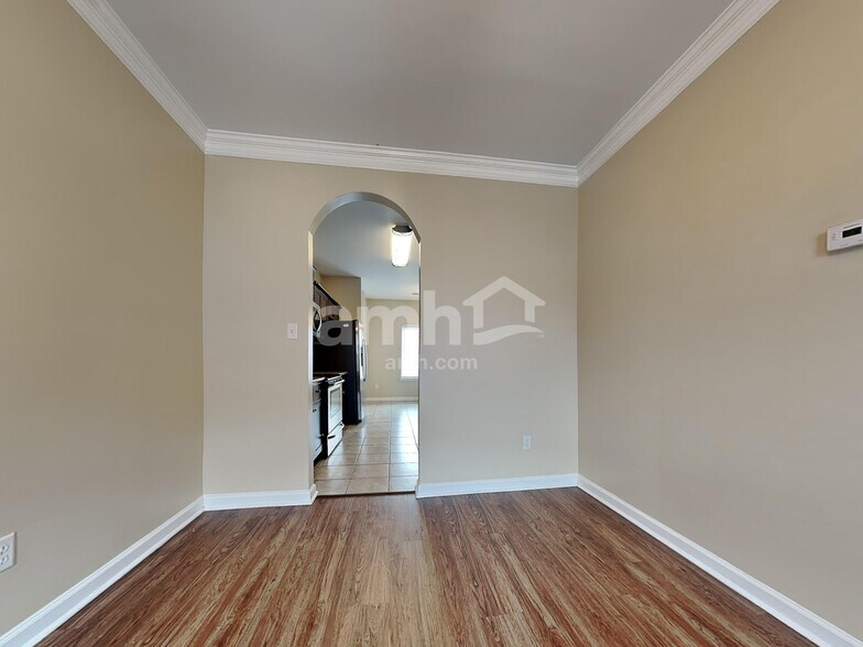 Building Photo - 4940 Grace View Ln