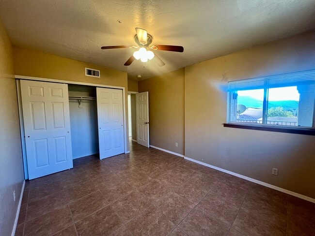 Building Photo - Unfurnished, 1-year long-term rental