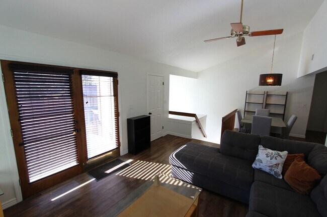 Building Photo - Short-Term Furnished Rental with Mountain Views | $500 Move-In Special