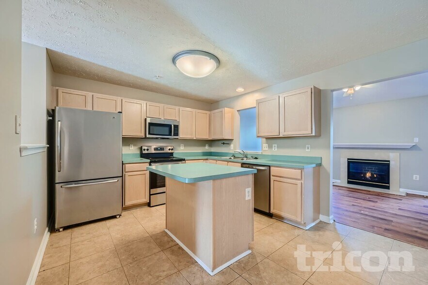 Building Photo - 23 Bensmill Ct