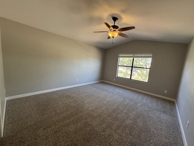 Building Photo - North Scottsdale 3br