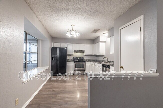 Building Photo - 5017 Cherry Tree Dr