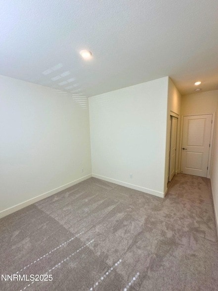 Building Photo - 7145 Owl Vw Dr