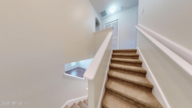 Building Photo - 448 Sherwood Oaks Dr