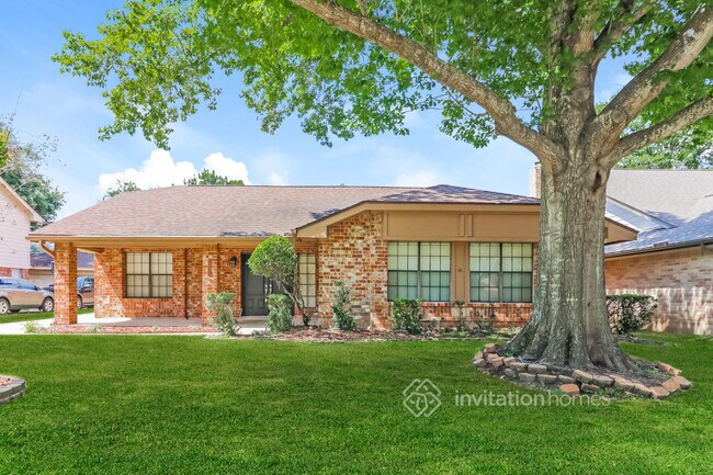 Primary Photo - 15522 4 Leaf Dr