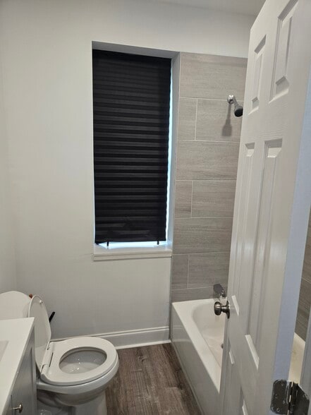 Bathroom - 3126 N 27th St