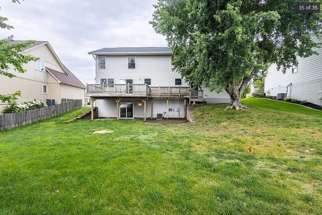 Building Photo - Gretna Gem: 4 Bedroom Home with Room to Grow