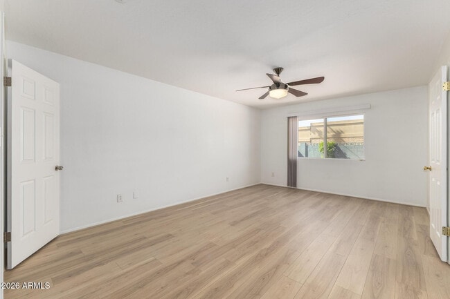 Building Photo - 6742 N 19th St