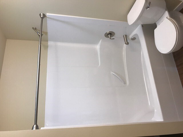 Bathroom 2 - 540 27th Ave