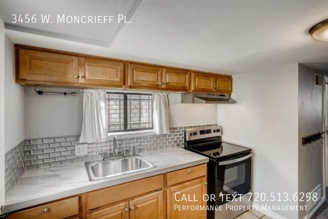 Building Photo - 3456 W Moncrieff Pl
