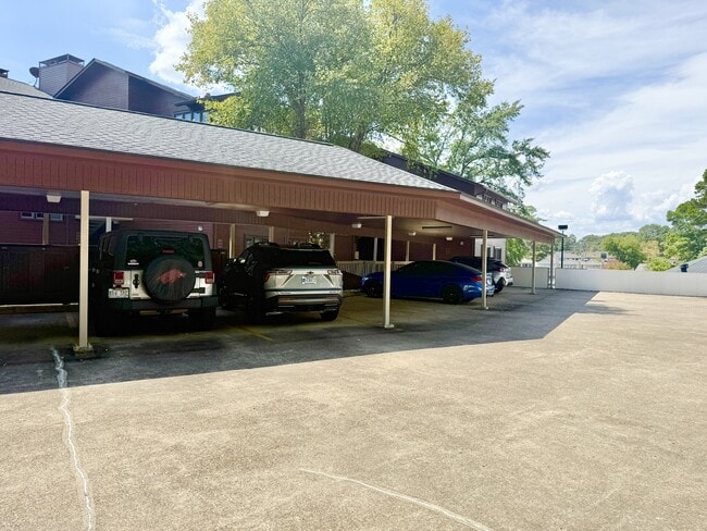 Building Photo - 142 Lake Hamilton Dr