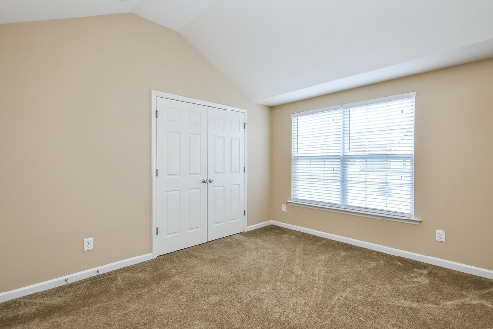 Building Photo - 820 Willow Bay Dr