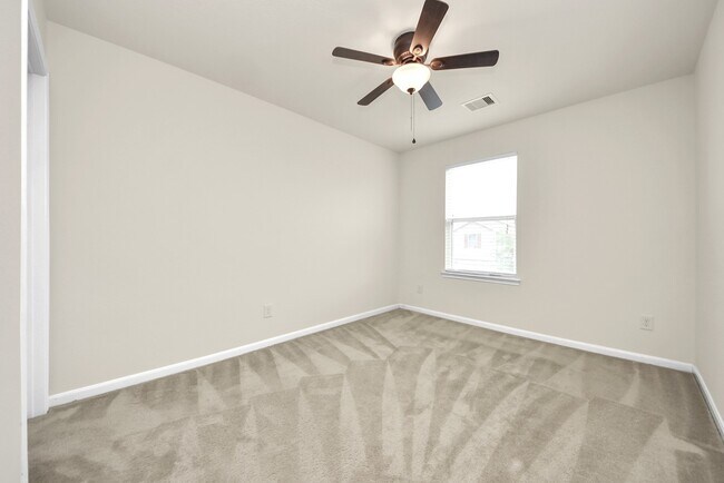 Building Photo - 19403 Tinway Ct