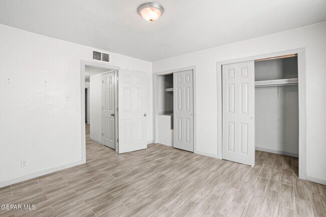 Building Photo - 3702 Keltner Ave