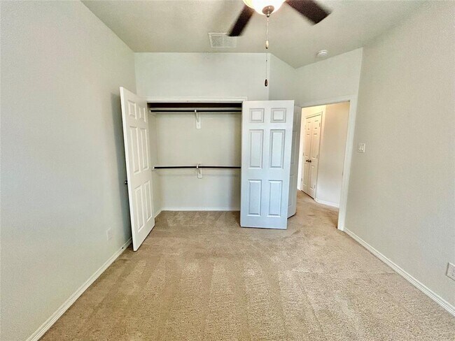 Building Photo - 1507 Peyton Oaks Pl