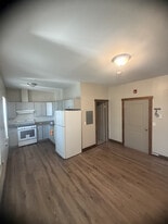 Building Photo - 219 Whitman St